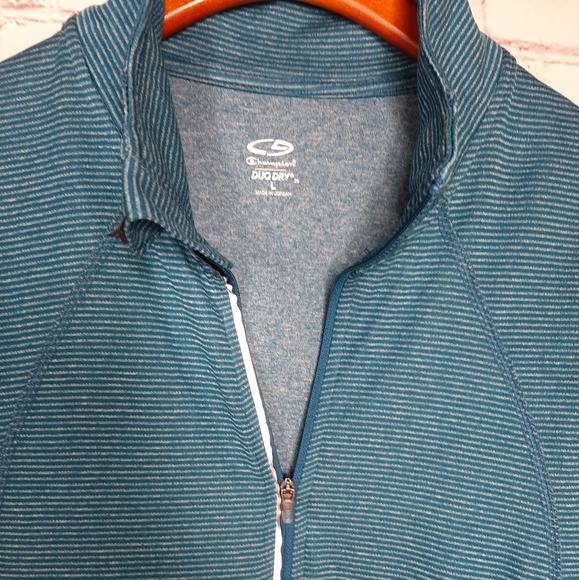 Women's Champion duo dry workout shirt size L - Picture 5 of 5